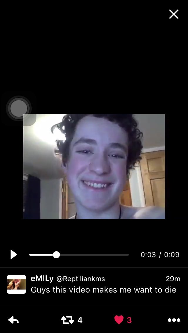 bakedburritos's tweet photo. THIS IS THE SMILE OF SOMEONE WHOS ABOUT TO COMMIT A MURDER MKAY @LeafyIsHere https://t.co/OsedbQ8ASA