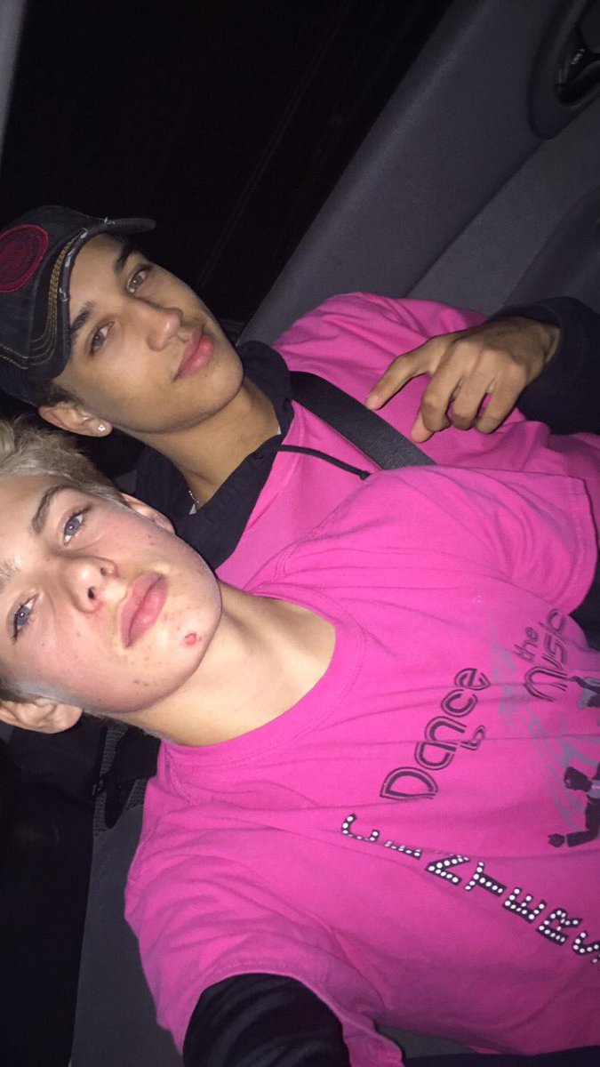 #NationalBestFriendDay