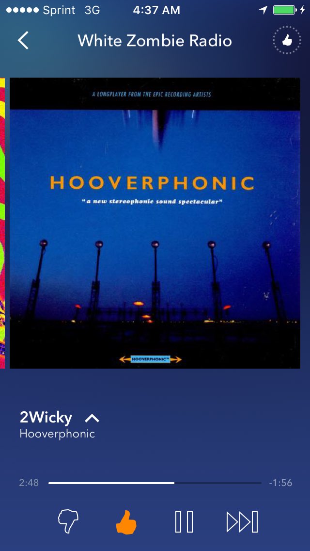 AwesomeKingRex's tweet photo. Fack this is good #hooverphonic #2wicky https://t.co/L9uXys0Ln9