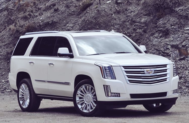 Few of our clients enjoying our High end car services... #escalade  #Miami #premierleague miami-x.com/services/cars-…