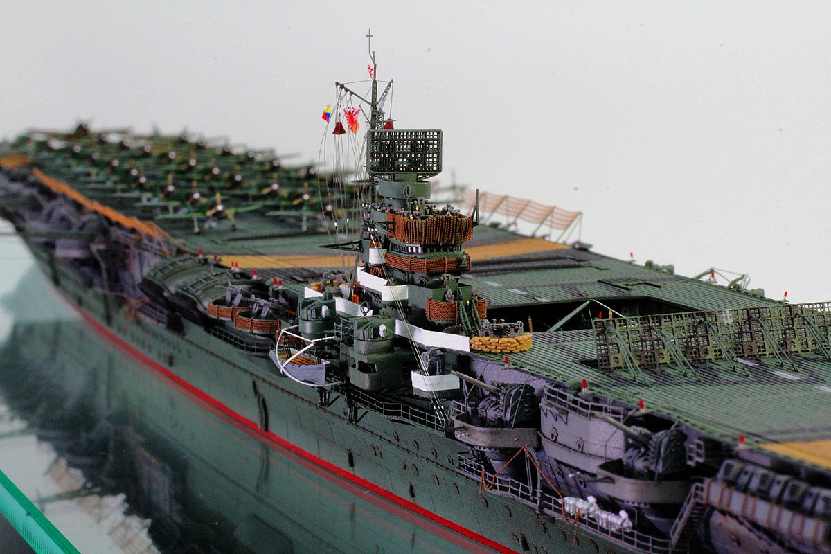 1/700 航空母艦「瑞鶴」最終時仕様 完成です。