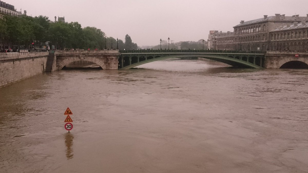 Des problèmes de transport ?
Avec <a href="/liveness_tv/">liveness</a>, votre événement est aussi sur Internet ! liveness.tv