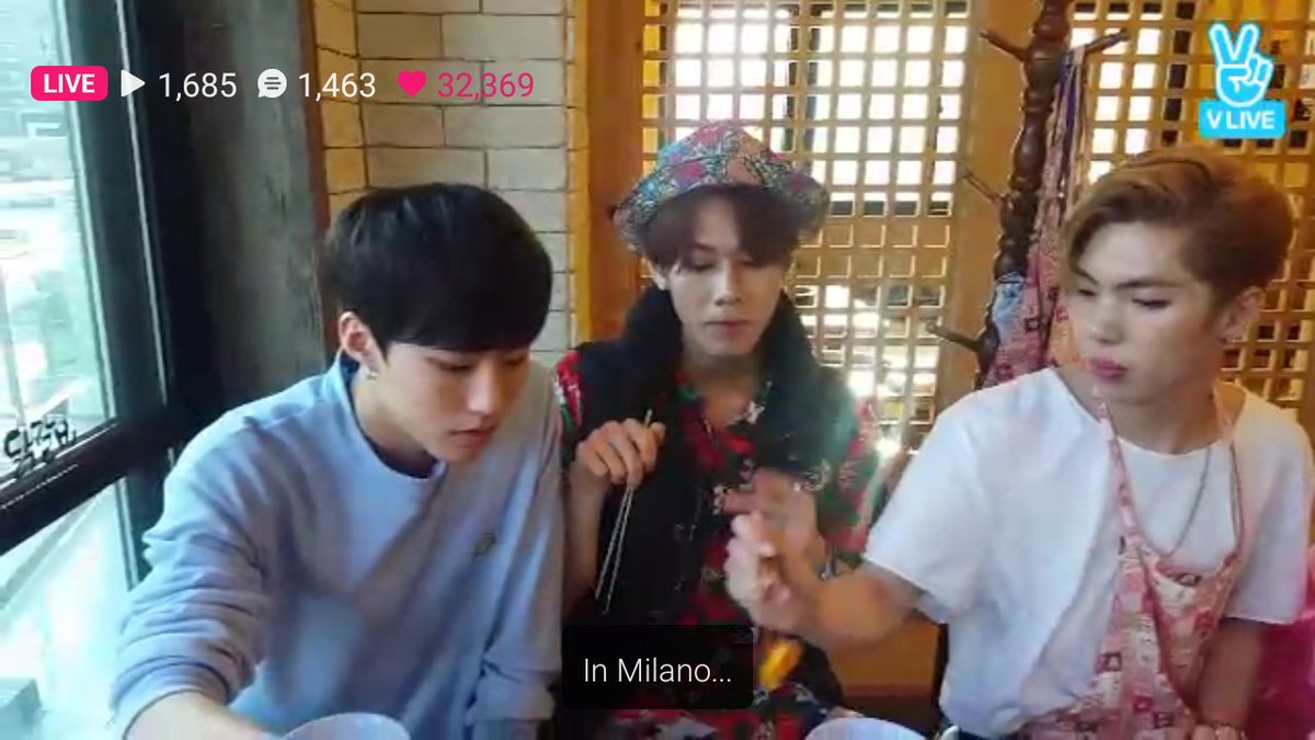 IMFACTNESIA's tweet photo. [CAP] 160609 V Live in Chuncheon - As a promise on yesterday, Sang wearing a worst outfits designed by Members kkk https://t.co/uzoOoeFhoE