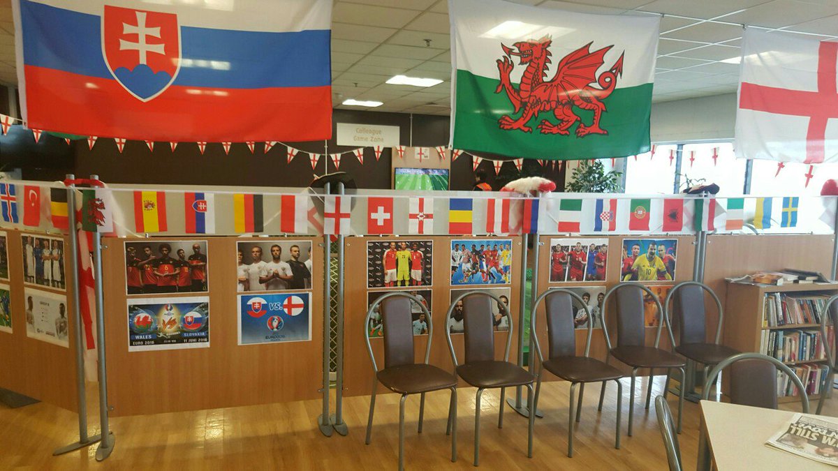stephenblake111's tweet photo. Avonmouth ready for the Euros 2016 🖒 https://t.co/M3TlwSyojx
