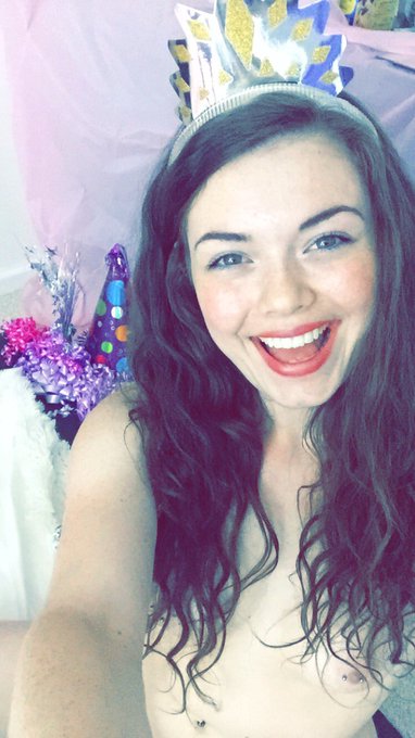 You guys made my birthday so awesome 💗💜🎉💫✨💙💗 I love you all!!! https://t.co/LMfDxyaijH<a href="/tag/rip"class="tags"><span>#rip</span></a><a href="/tag/newprofilepic"class="tags"><span>#newprofilepic</span></a>