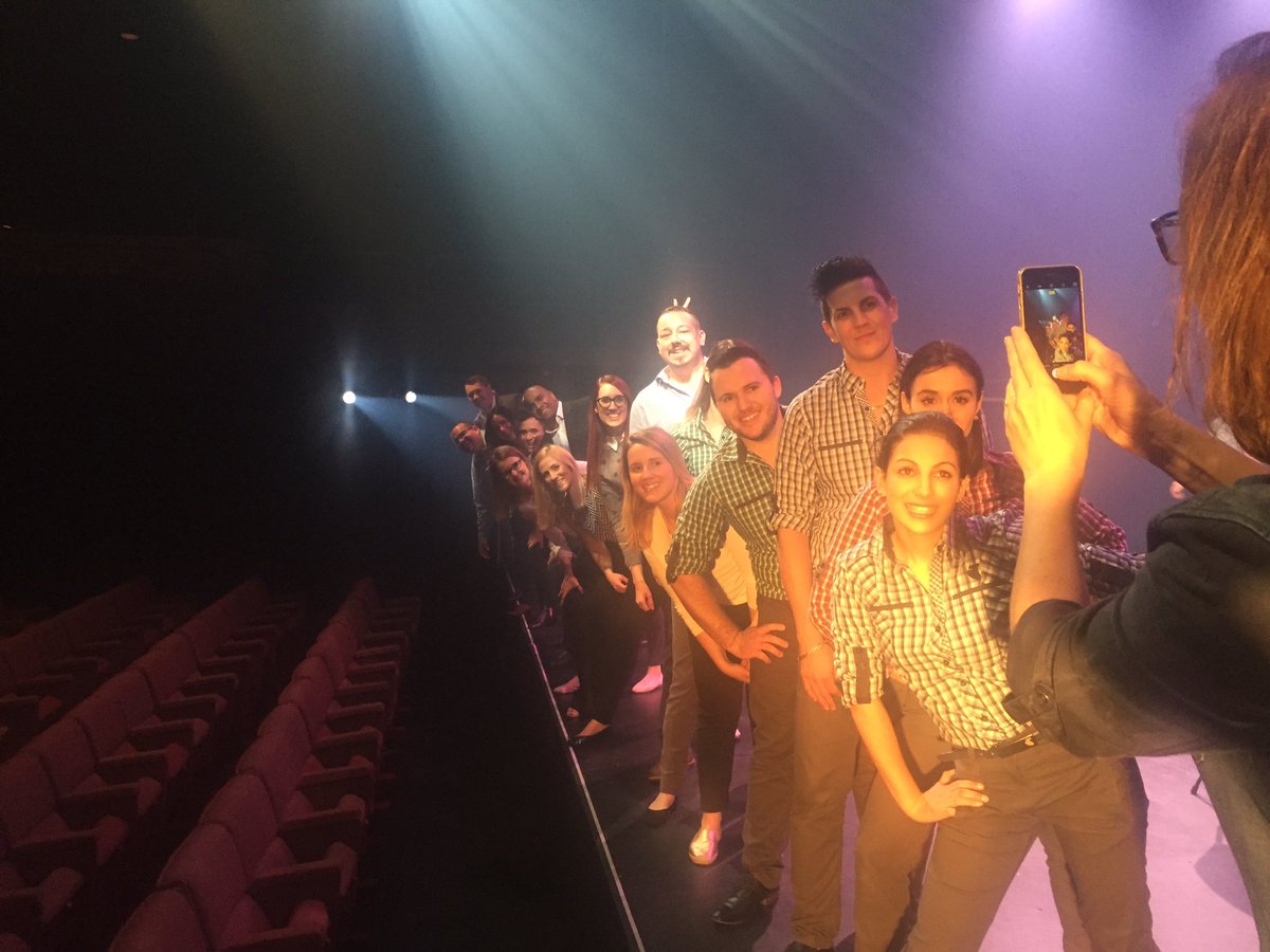 anjelie's tweet photo. The stars of #vitacon16 video! 👯💕 #vitapeeps #lovewhatyoudo https://t.co/dUumTcv2LD
