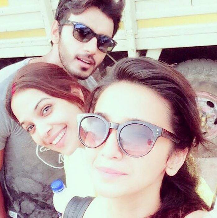 Vikusikrus's tweet photo. 💖💖💖#JanaNaDilSeDoor @vikramactor @ActorVikramFC @vikramactorFC @ShilpaTulaskar @rockingshivani1 https://t.co/HUbPiQcEur