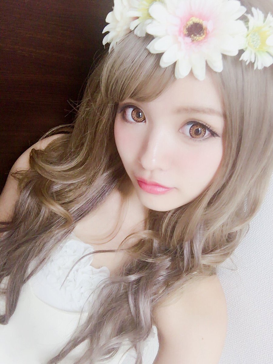 Teens_Runway's tweet image. 出演者情報第二弾❗️

guest model✨

なちょす(徳本夏恵)

Kimono Girls所属☆★
当日は着物ガールズの
ステージにて出演致します♪

@Nachos_Kimono 

#RT
#TR
#なちょす