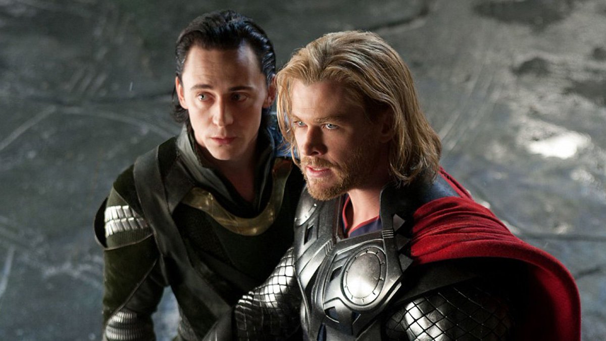 totalfilm's tweet photo. Thor: Ragnarok - Chris Hemsworth and Tom Hiddleston tease a "very different Thor and Loki" https://t.co/sQjd8yAe4g https://t.co/w2filBZMhu