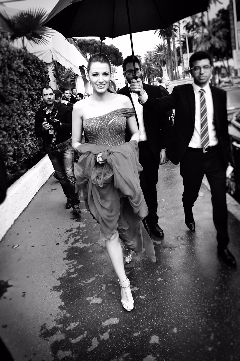 LOrealParisIn's tweet photo. #TBT to the rainy day in #Cannes with the beautiful #BlakeLively!
#iCANnes #BeInfallible https://t.co/AN3n2sQ1vm