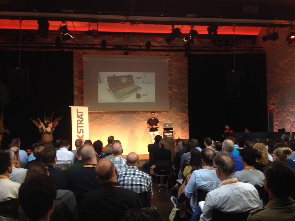 CMDEsther's tweet photo. First presentation! @gilescolborne #uxstrat https://t.co/Z1nbUE7p6C