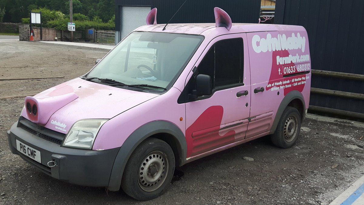 moodysow's tweet photo. The old pig van is retiring.
@moodysow #lovepork#BBQ @FarmShopUK @q_guildbutchers @TraegerGrills @rholdenbbq https://t.co/b4S1XmBfXa