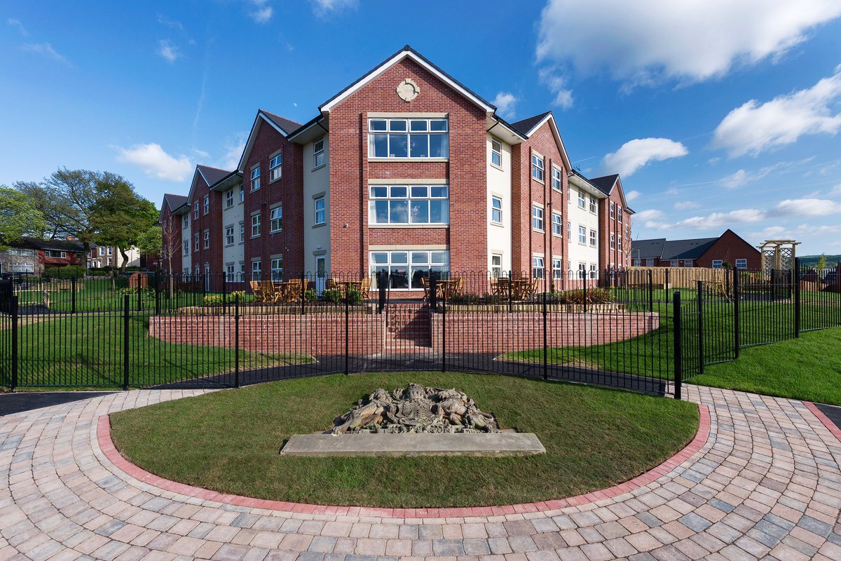 Community Integrated Care (@comintcare) on Twitter photo Tune in to <a href="/BBCLancashire/">BBC Lancashire</a> at 11am to hear the manager of EachStep #Blackburn, <a href="/PhilBenson11/">Phil Benson</a>, talk dementia care. Tune in to <a href="/BBCLancashire/">BBC Lancashire</a> at 11am to hear the manager of EachStep #Blackburn, <a href="/PhilBenson11/">Phil Benson</a>, talk dementia care.