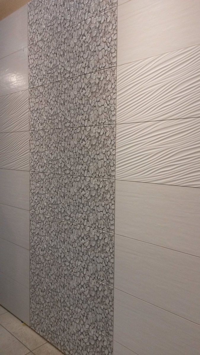 SimplyTilesltd's tweet photo. Lots of new displays in our Codnor branch #makeover #tiles #DIY #interiordesign #decor #derby #derbyshire https://t.co/udrNVBXEwF