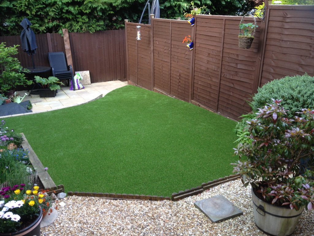 agfas1's tweet photo. Our completed installation of #Verdelawn #Artificialgrass in #Basingstoke https://t.co/A9cJcPdxzD