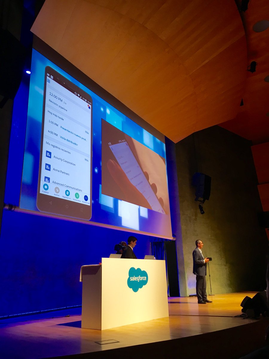 daroit's tweet image. Demo time con @jaware, usando el ejemplo de @bqreaders #SalesforceBCN