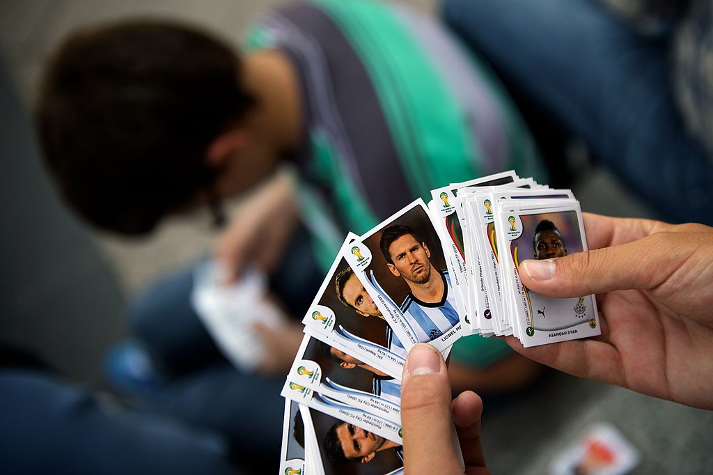 BBCSport's tweet image. There are rules on swaps.

The men addicted to collecting football stickers

bbc.in/1YfXaWf