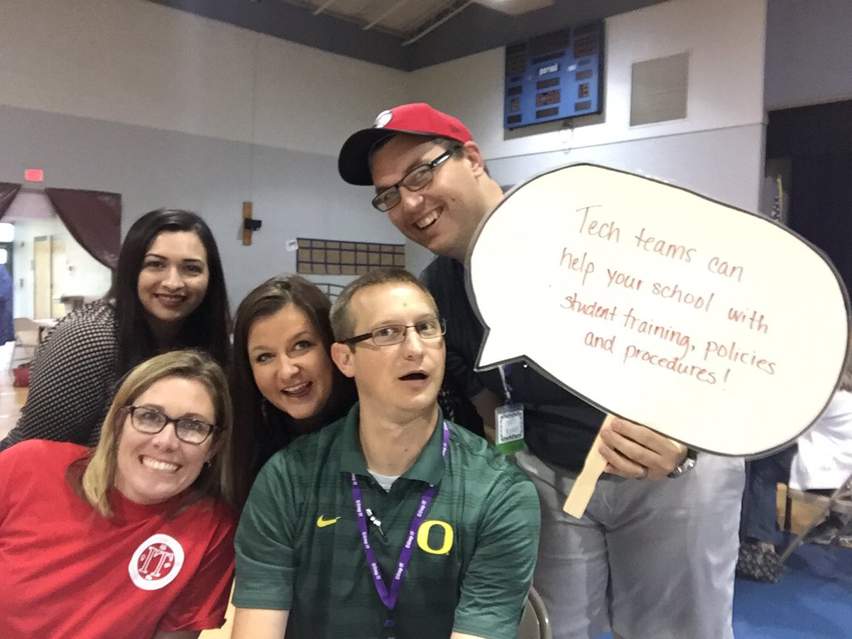 CourtneyLaFlam's tweet photo. #CampIT2016 https://t.co/JjafTwmTJW
