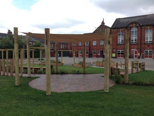 #Thankyou Staff, Governors &amp; children of Smawthorne Henry Moore Primary for your message. bit.ly/TheQueensBirth…