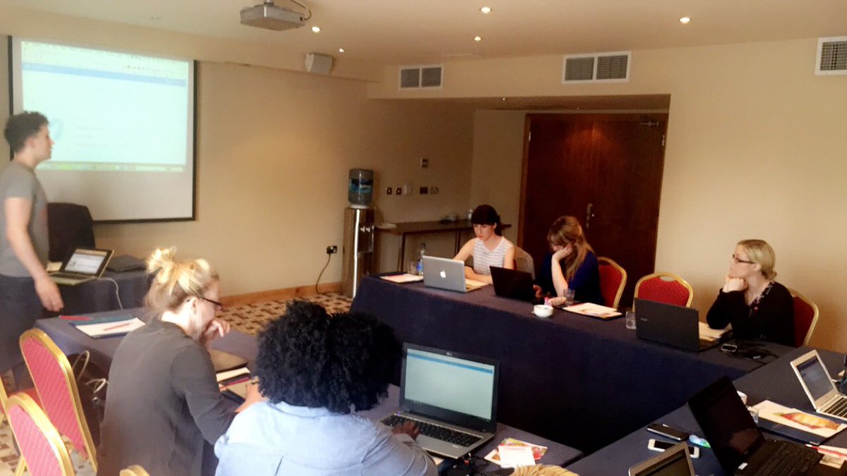 itwbn's tweet photo. The next top #ITWBN bloggers #wordpress for beginners w/ @educatedmachine @ConnachtHotel #itwbnBlogSchool https://t.co/VJRyXsHmnu