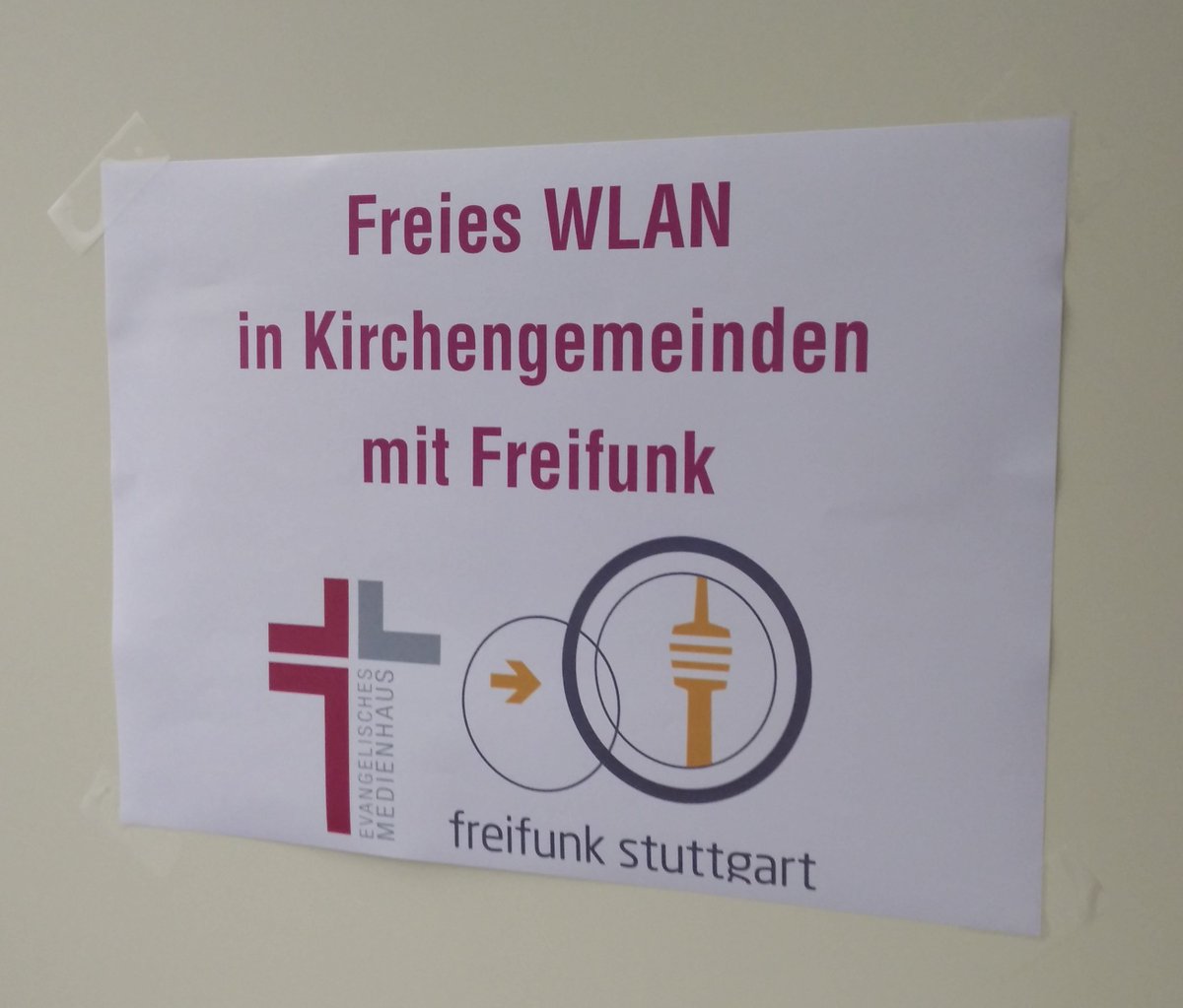 philhil's tweet photo. "Freies WLAN in Kirchengemeinden mit Freifunk" heute im Evangelisches Medienhaus mit @freifunk0711 https://t.co/p3ARbbKgPF