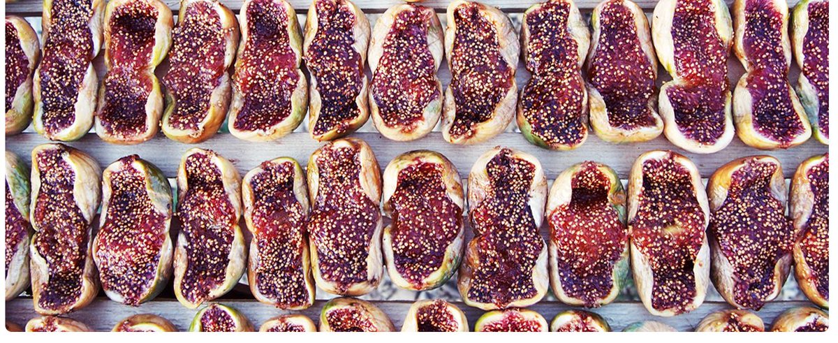 Dried #figs used on our #summer #pizza from <a href="/guildoffinefood/">Guild of Fine Food</a> <a href="/ASKADAfarm/">ASKADA</a> cos of this #rarebrand ucan eat figs all yr
