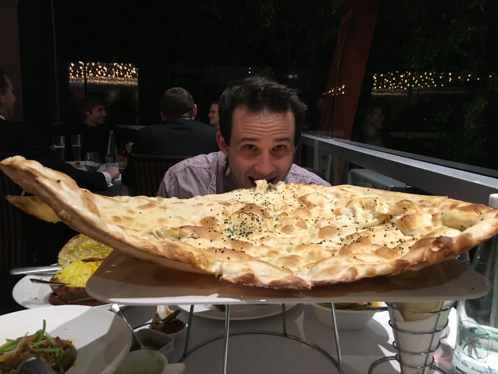 OnAirDC's tweet photo. Food is soooooo good #Manjits #Indian #KingStWharf #GiantNaan https://t.co/Ow7HvuILZF