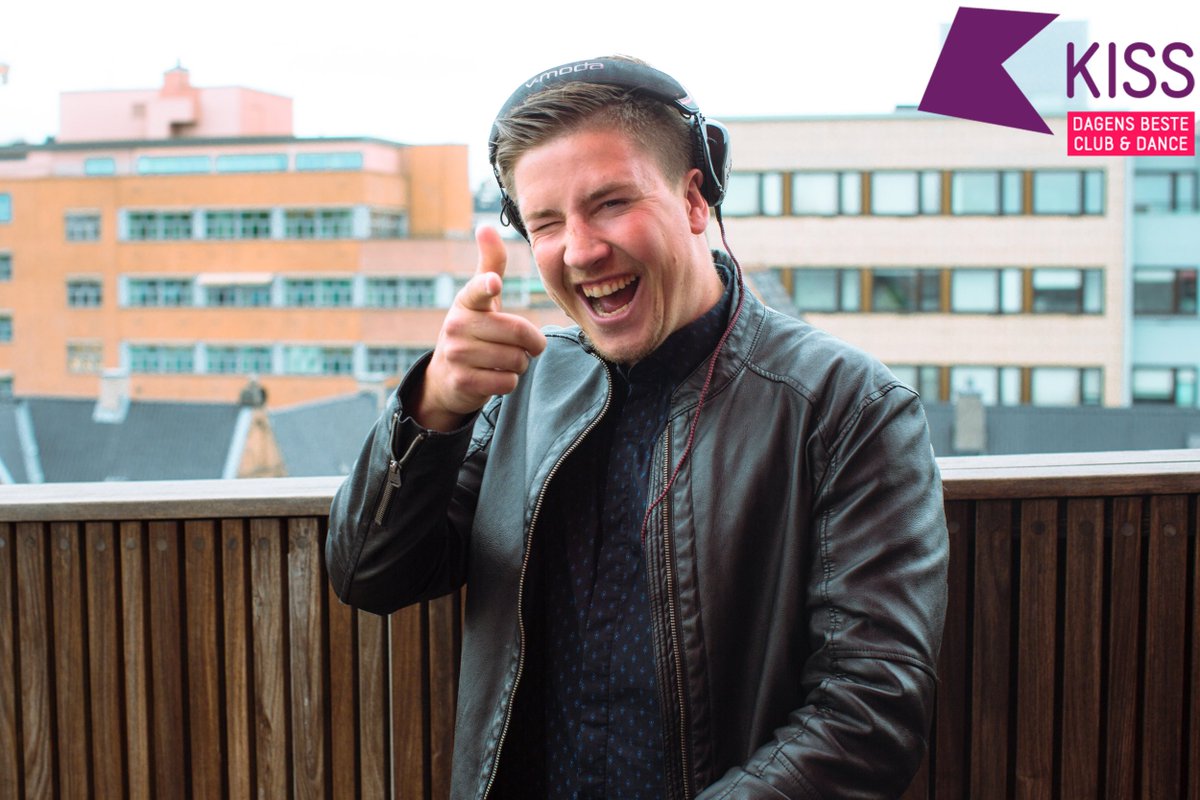 En gang i timen i hele dag spiller vi <a href="/STiSEMA/">STISEMA</a> sin første singel som slippes i morgen som #dagensnye #kissradio