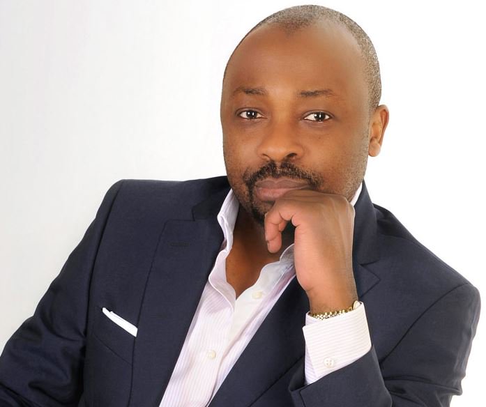 Je reçois dans le 12-15 @TV_Gabon24 Alain Foka pour le dépôt aux Archives nationales de la bio filmée d'Omar Bongo.