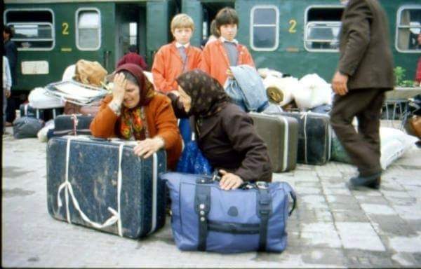 Bulgaristan'dan 320.000 soydaşımızın işkencelerle sınır dışı edilişinin tam 27. yıl dönümü...