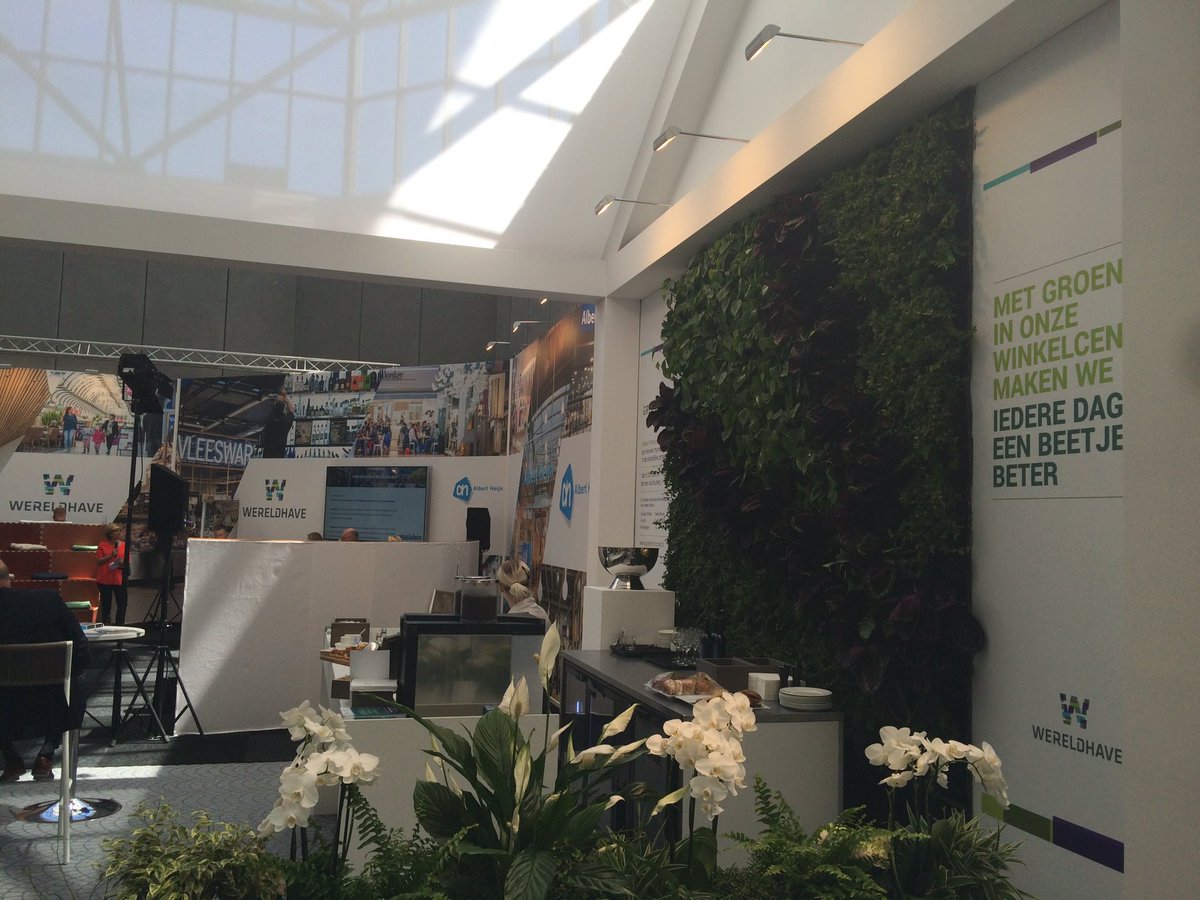 Wereldhave (@wereldhavenv) on Twitter photo Heeft u de verticale tuin van <a href="/GreenFortuneNL/">Green Fortune NL</a> op het #Retailplein of in winkelcentrum Eggert al ontdekt? #provada Heeft u de verticale tuin van <a href="/GreenFortuneNL/">Green Fortune NL</a> op het #Retailplein of in winkelcentrum Eggert al ontdekt? #provada