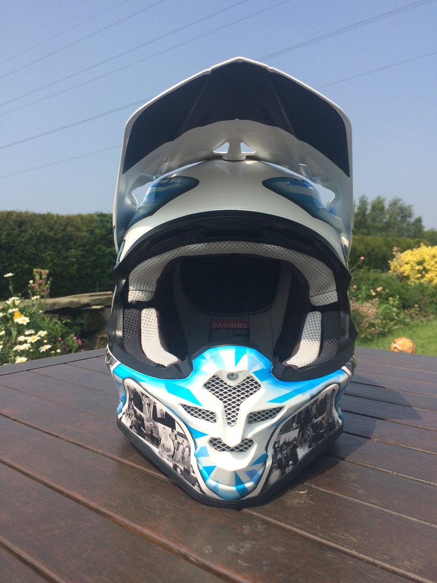 RichardBlakeman's tweet photo. this one is for you Dad ride with me always ✊ https://t.co/FhnjCzNvtD