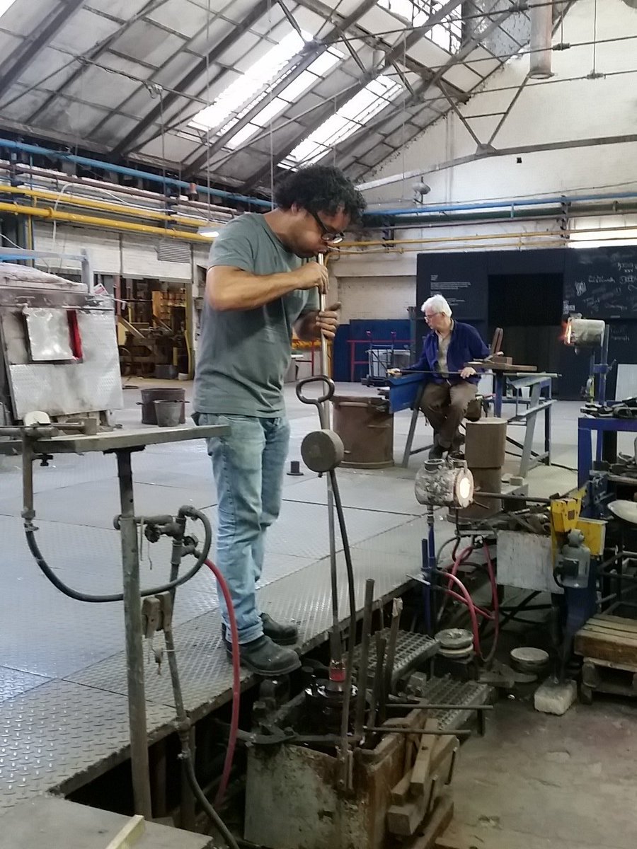 Blijft mooie oude ambacht bij royal Leerdam producten uit nederland