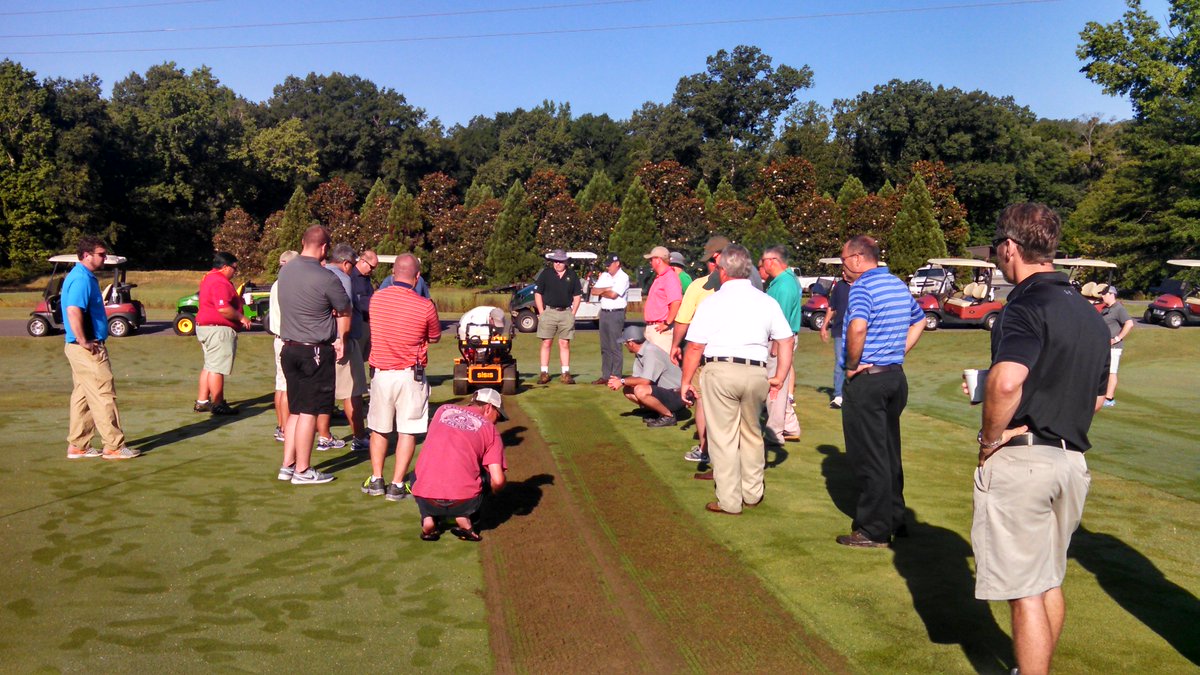 salscoinc's tweet photo. Spring Farm links Event Demoing the Salsco #Tranzformer #RollNGo #HP11III https://t.co/k9x9TZtFjr