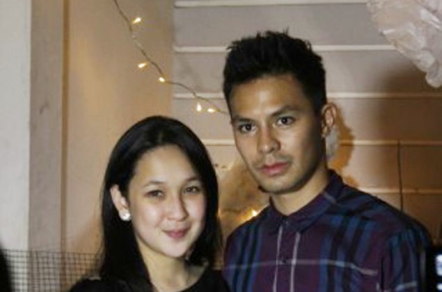 Plesbek 😅😅 <a href="/fero_walandouw/">Fero Walandouw</a> <a href="/PricillaBlink/">Ezea</a>