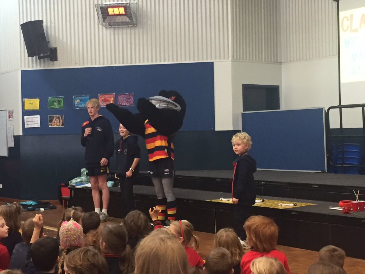 KatrinaLWebb's tweet photo. Great program! #adelaidecrows #growingwithgratitude school program. Kids loved it. #crowschildrensfoundation https://t.co/TYAJ9ArXys