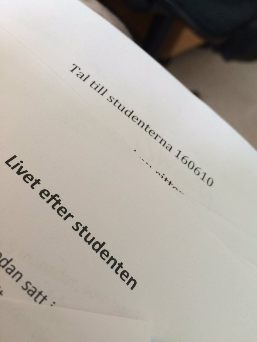 jporebrotolk's tweet photo. Förbereder tolkning för 2016-års studenter🙏🏻⭐️⭐#rgri #teckenspråk #Risbergskagymnasiet #student16 https://t.co/csxgEujW54