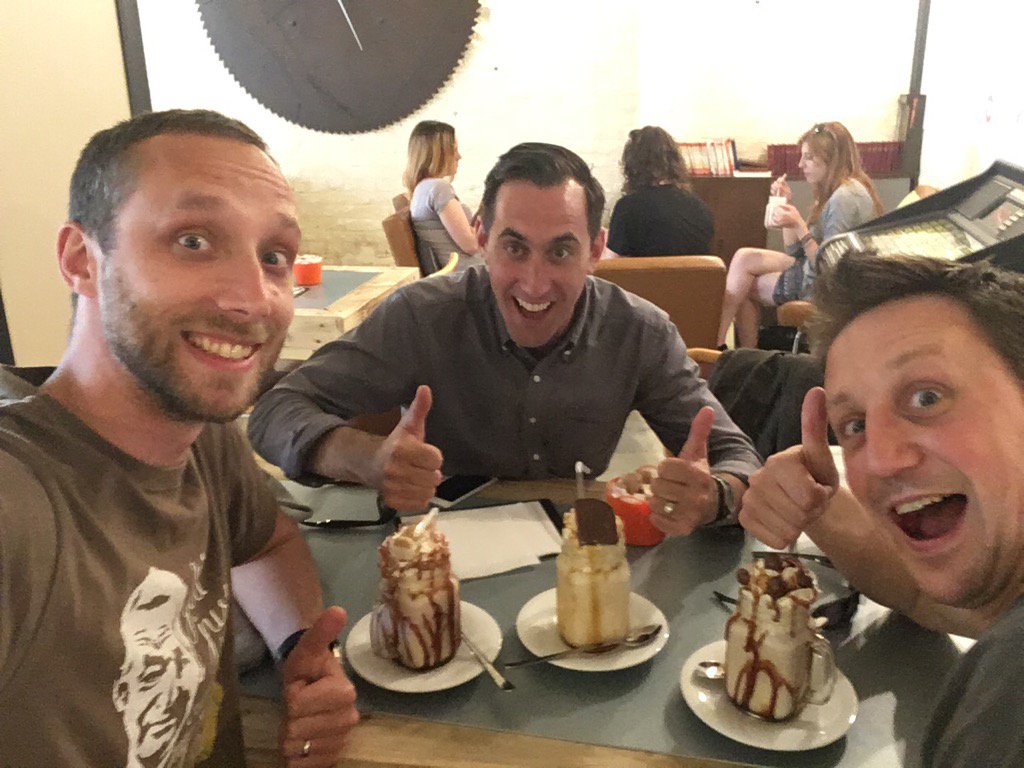 Having a break from #coffee with Ben from <a href="/lamarzocco/">La Marzocco</a> - thanks <a href="/muster_cc/">Muster Custom Coffee</a> you are awesome!