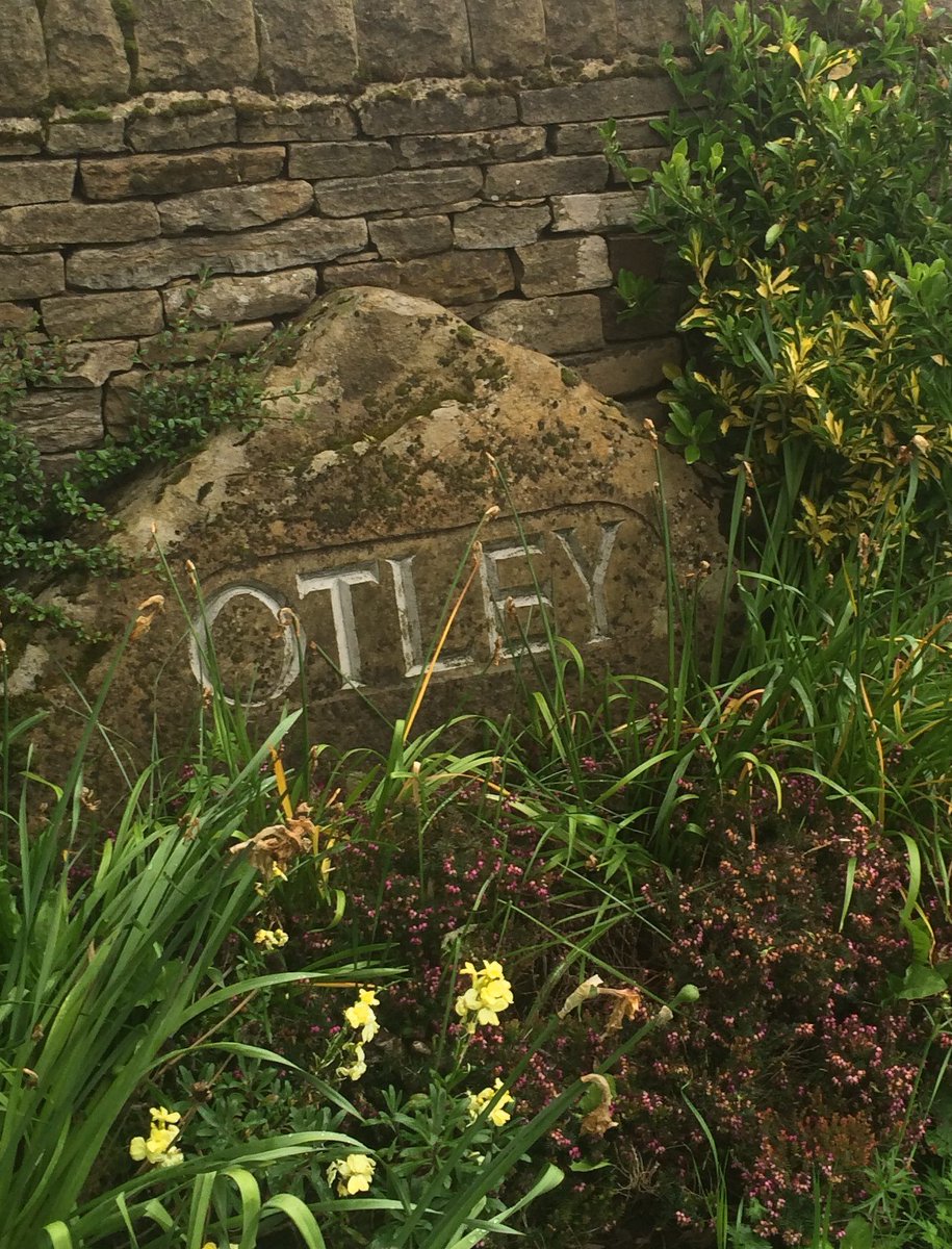 Good evening #otleyhour for all your Wharfe Valley property news #otley bringing you the latest #property news