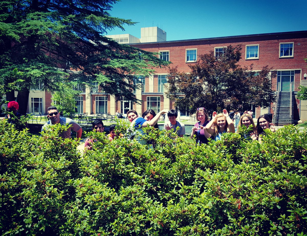 Daniel_uncgSOS's tweet photo. My small group found their spirit animals at UNCG #danimals #uncgsoar https://t.co/QYmGYemMoq