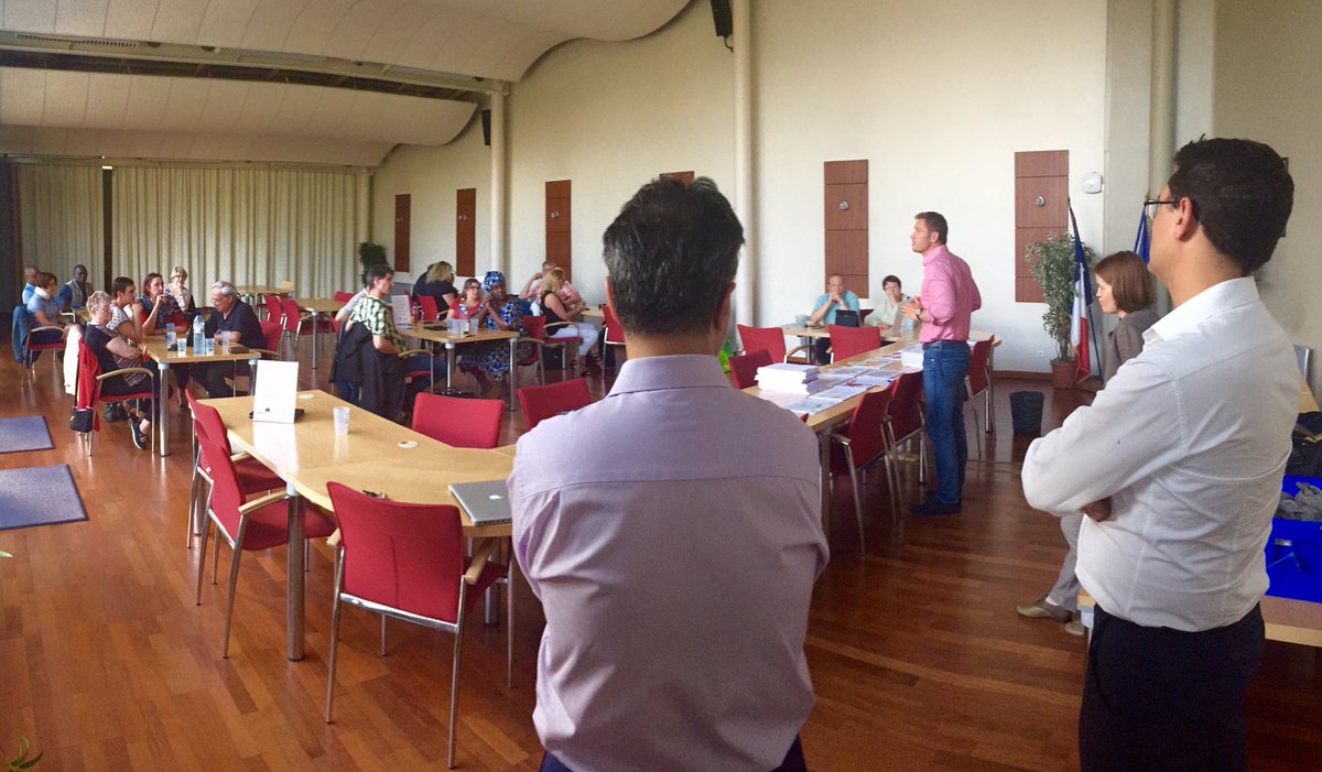 eggarorlop's tweet photo. Les #élus de @courcouronnes_ en seminaire pour bâtir le #projet de @grandparissud #intercommunalite https://t.co/1yV7OG9eoe