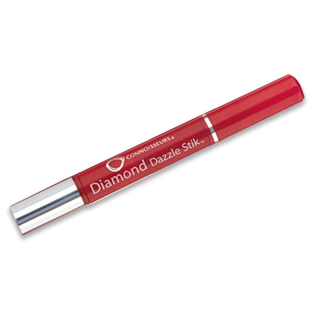 UK_Connoisseurs's tweet photo. Want your #diamonds to #sparkle again? Then look no further than the #dazzlestik ❤️ #summer #jewellery #beauty #love https://t.co/lME3wEkkNA