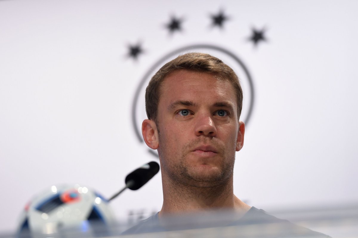 UEFAEURO's tweet photo. Manuel Neuer: "The mood in the 🇩🇪 team is very good. We’re going to have a very good defence." 💪 #EURO2016 https://t.co/KDljk0IsKN