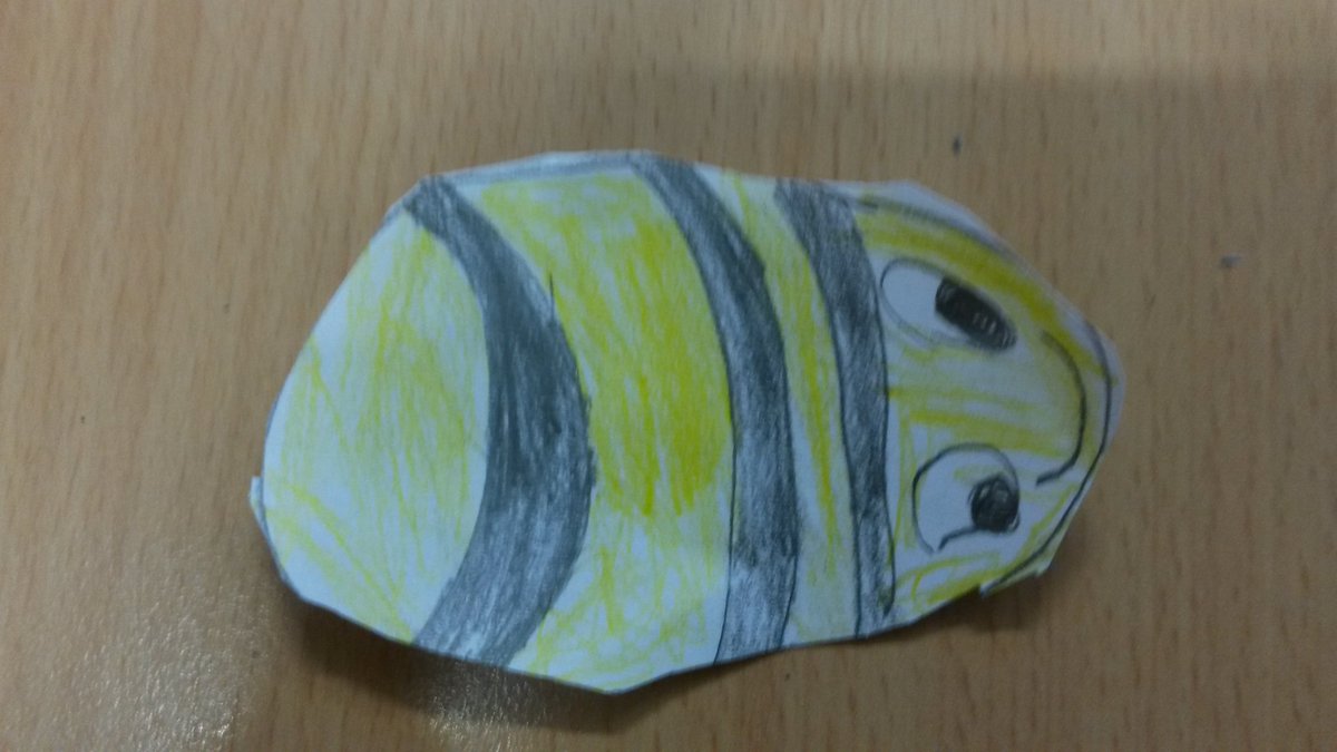 Parkhill_PS's tweet image. P5/6 writing algorithms for beebots #achievingsuccess #barefootcomputing