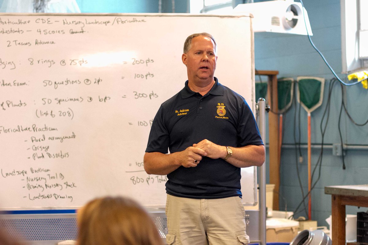 illinoisALEC's tweet photo. Thanks to the @IllinoisFFA members & advisors who taught teachers how to @Teach_Ag & train CDE teams. @ACESIllinois https://t.co/upSavK7CXo