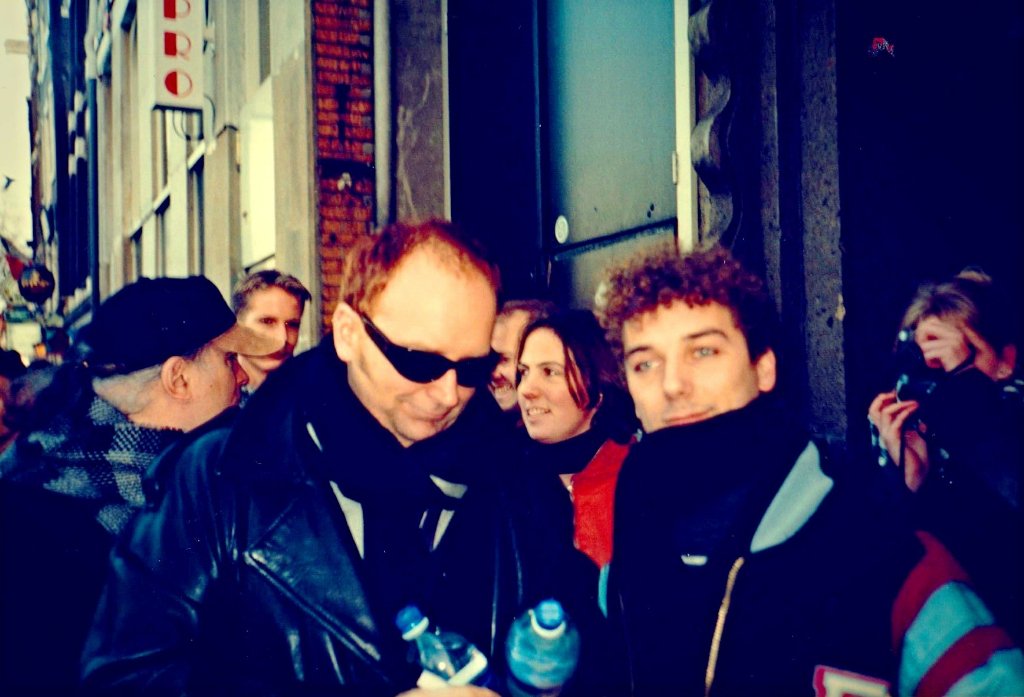 Yar00n's tweet photo. "Tell them I'm a dreaming kind of guy" 🎶 @mikegarson 🎹 @reevesgabrels 🎸🎤 @Yar00n 🎹🎤 https://t.co/guduNihO0Y 🎧 https://t.co/BSCdFklK5P