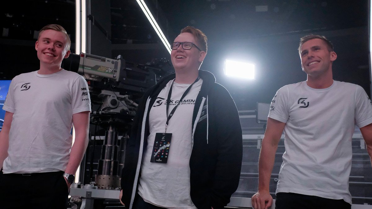 hastecsgo's tweet photo. I like that picture @EL !! You look good @AcilioNcs and @OfficialFriis #happyhaste #happySK #Timetogetrevenge #win https://t.co/pemTy4xRuK