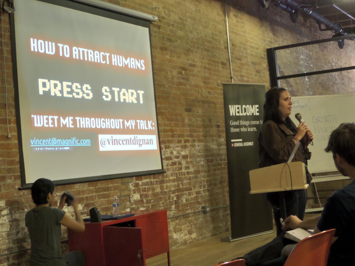 ChicagoBlogWeek's tweet image. Excellent #GrowthHacking presentation @GA_Chicago #hackermindset #vincentdignan #MagnificAgency #London #UK #Chicago