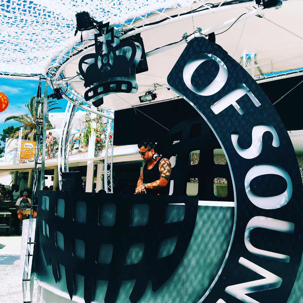 OBeachIbiza's tweet photo. Come down to our @ministryofsound VIP Party! @DJGrantCollins playing right now! #mosvip https://t.co/ETlwVIRVUd