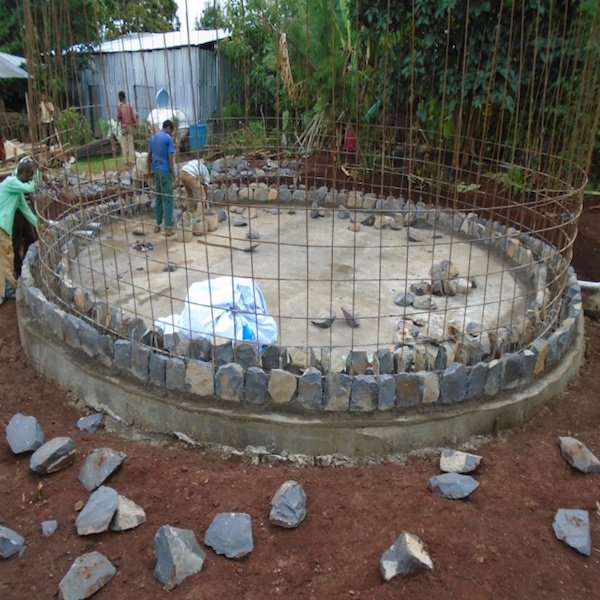 coffee_circle's tweet photo. Tolle Neuigkeiten aus Äthiopien: Unser Trinkwasserprojekt ist in vollem Gange 💪 https://t.co/JTOZ0g0rfo https://t.co/GzwaufdjSE